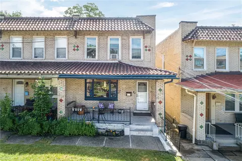 2219 Wightman St, Pittsburgh, PA 15217