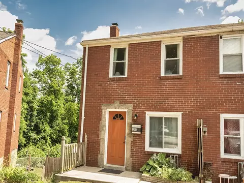 1264 Shadycrest Dr, Pittsburgh, PA 15216