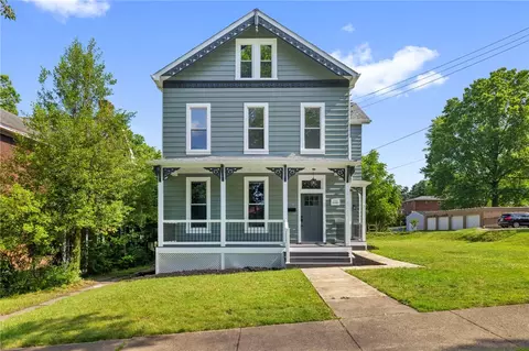 507 Washington Ave, Oakmont, PA 15139