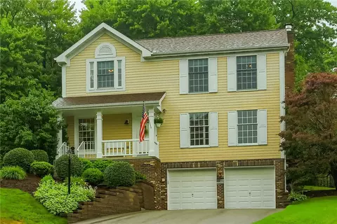 1607 Eaglewood Ct, Pittsburgh, PA 15237
