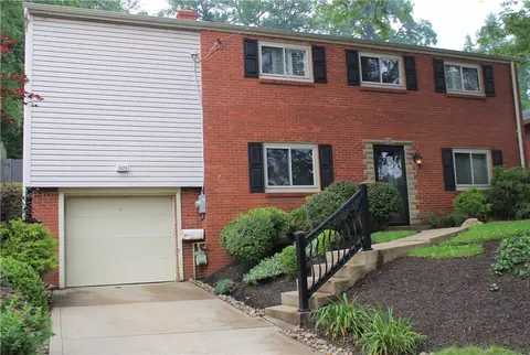 1324 Meadowlark Dr, Pittsburgh, PA 15243