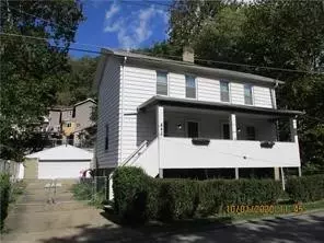 847 Railroad St, Turtle Creek, PA 15145
