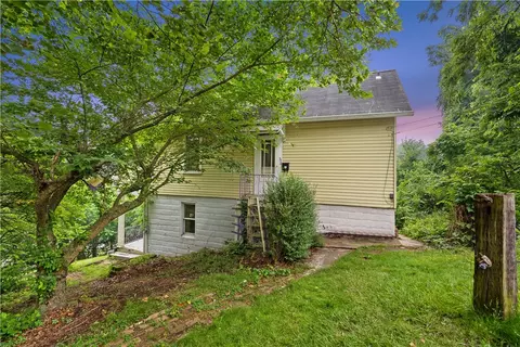 316 Fourth, Donora, PA 15033