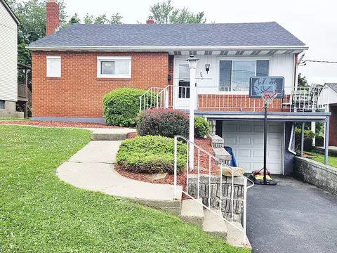 706 Coulter Ave, Greensburg, PA 15601