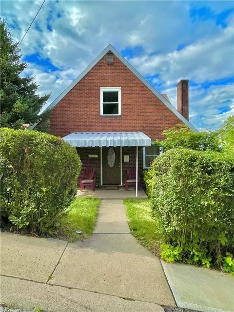 3037 Roland Ave, Pittsburgh, PA 15227