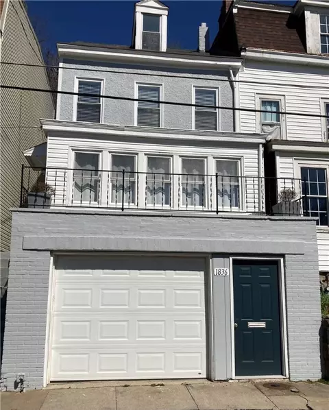 1836 Overbeck St, Pittsburgh, PA 15212