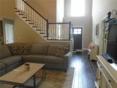 162 Eric Dr, Beaver, PA 15009 photo 6