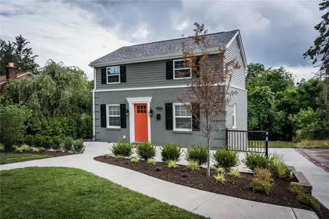 2395 Rose Garden Rd, Pittsburgh, PA 15220