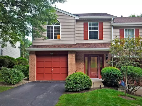 609 Newport Dr, Pittsburgh, PA 15235