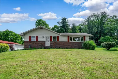 73 Summit Ave, Foxburg, PA 16036