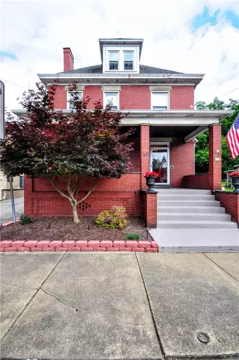 301 S 3rd Ave, Elizabeth, PA 15037