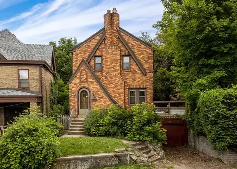 10 E Woodford Ave, Pittsburgh, PA 15210