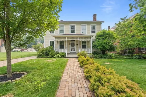 158 Beaver St, Beaver, PA 15009