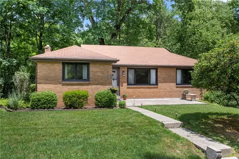 2519 Royalview Dr, Allison Park, PA 15101