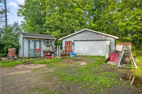 603 Lowber Rd, Irwin, PA 15642 photo 4