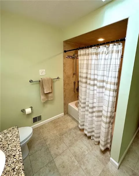 8184 Streamside Dr, Pittsburgh, PA 15237 photo 23
