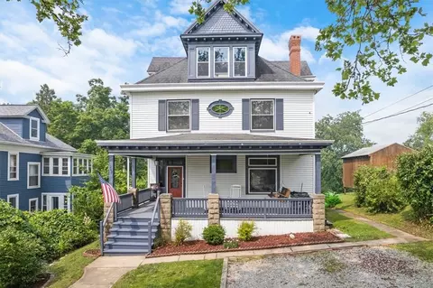 247 Birch St, Claysville, PA 15323