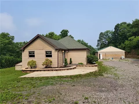 117 Slagle Heights Ln, Templeton, PA 16259