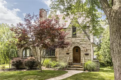 3317 Comanche Rd, Pittsburgh, PA 15241