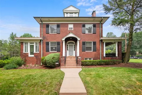 5325 Forbes Ave, Pittsburgh, PA 15217
