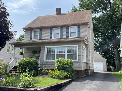 303 Clinton, Greenville, PA 16125