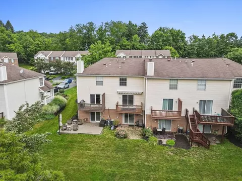 2804 Drake Ct, Gibsonia, PA 15044 photo 7
