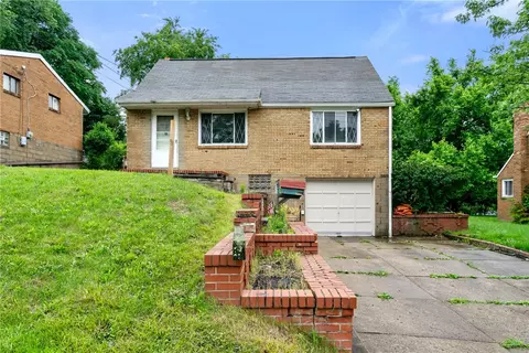 127 Charleston Dr, Pittsburgh, PA 15235