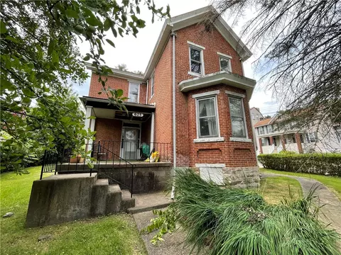 625 Highland Ave, Carnegie, PA 15106