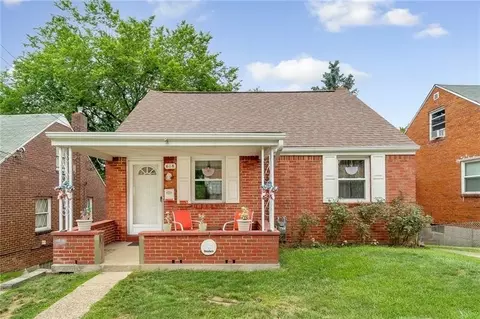 618 Ridgemont Dr, Pittsburgh, PA 15220