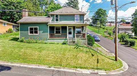 1200 Thompson St, Jeannette, PA 15644