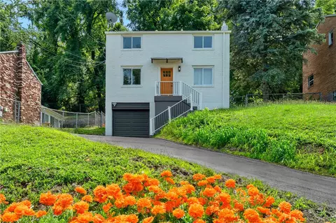 8144 Lincoln Rd, Verona, PA 15147