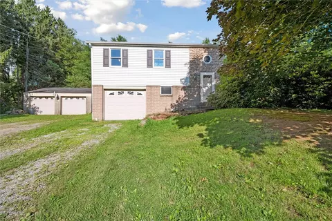 826 Pony Farm Rd, Kittanning, PA 16201