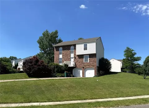 1437 Iroquois Dr, Pittsburgh, PA 15205
