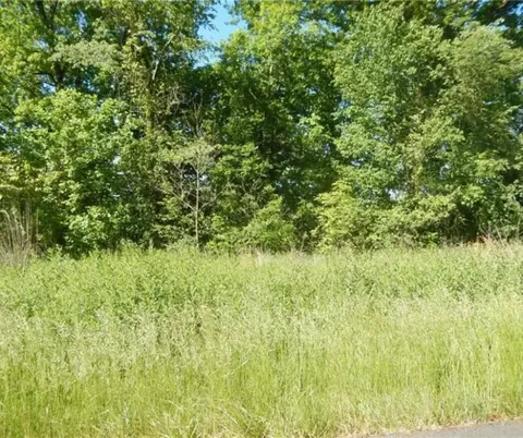 209 Sawmill Road, Greensburg, PA 15601