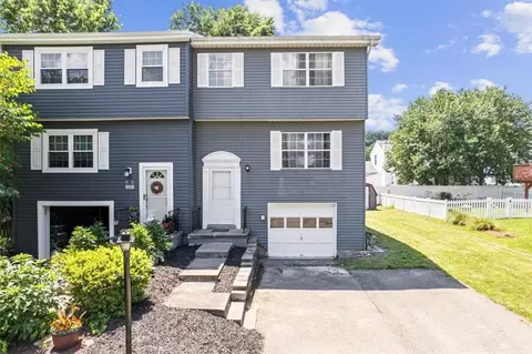 209 Opal Dr, Cranberry Township, PA 16066