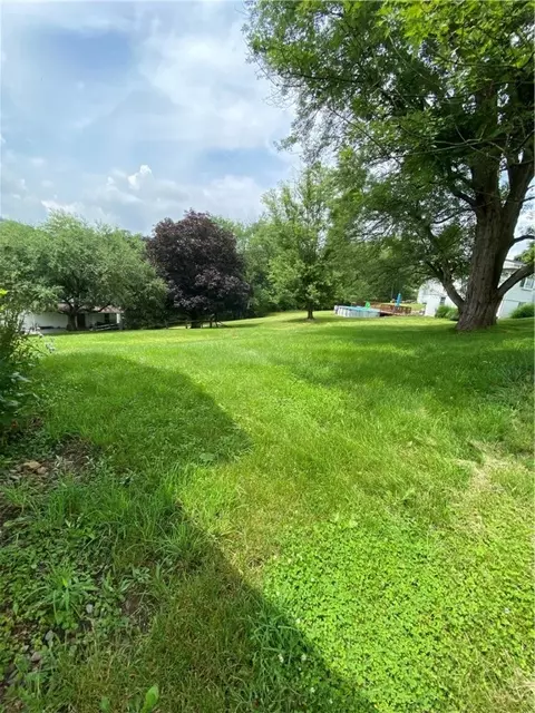 2860 Harding St, Export, PA 15632 photo 8
