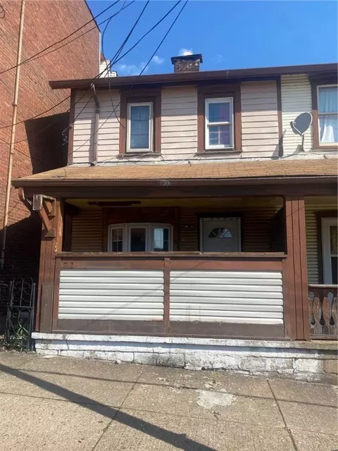 702 Grant Ave, Duquesne, PA 15110