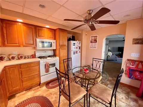 1124 Second St, Windber, PA 15963 photo 4