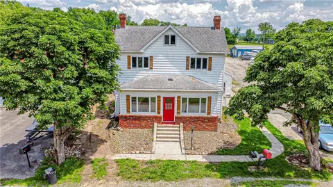 109 Old Meadow Mill Rd, Scottdale, PA 15683