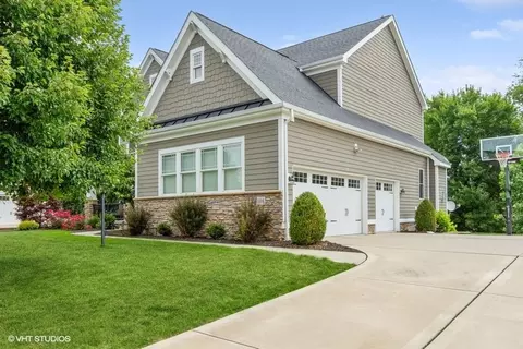 108 Wickerham Dr, Mars, PA 16046 photo 3