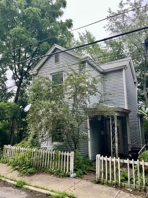 1231 Morrow St, Pittsburgh, PA 15221