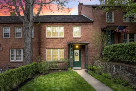 807 Virginia Ave, Pittsburgh, PA 15211