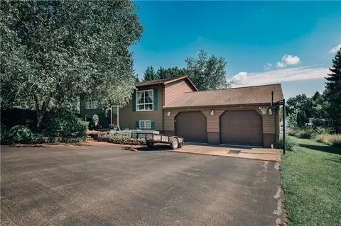 203 Manor Ln, Kittanning, PA 16201