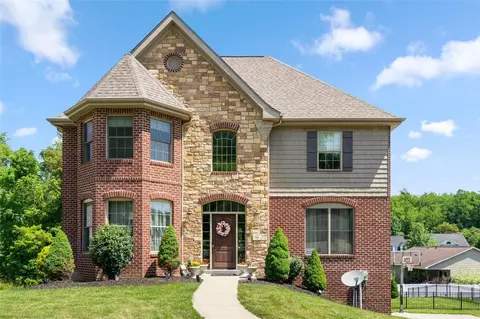16 Surrey Dr, Monongahela, PA 15063
