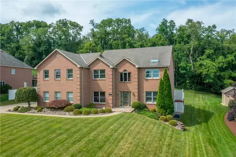 115 Doubletree Dr, Venetia, PA 15367