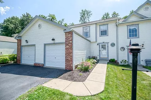 202 Chelsea Dr, Imperial, PA 15126