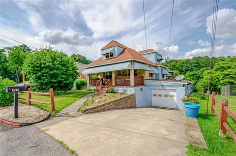 129 Saniel Dr, West Mifflin, PA 15122