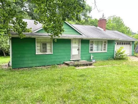 334 Elicker Rd, Pittsburgh, PA 15239
