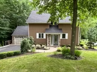 45 Willadell Rd, Transfer, PA 16154