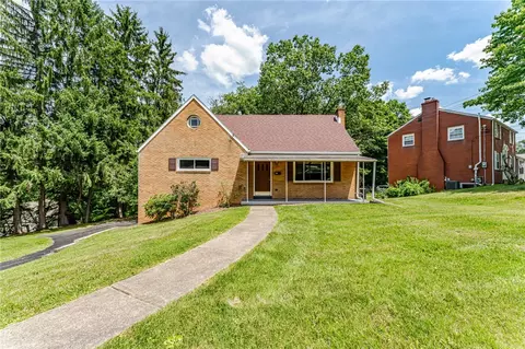 1169 Saint Vincent Dr, Monroeville, PA 15146